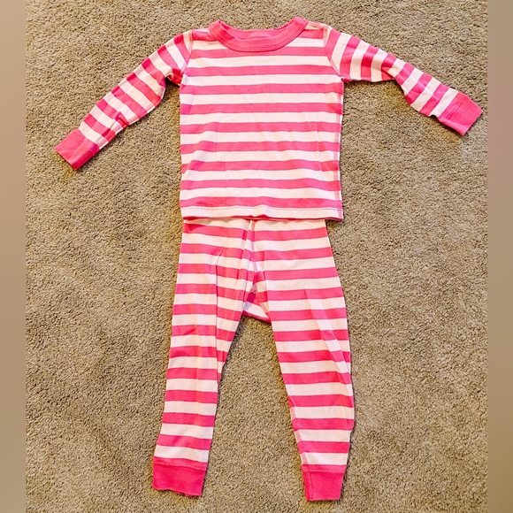 Hanna Andersson pink pajamas set - Picture 1 of 2
